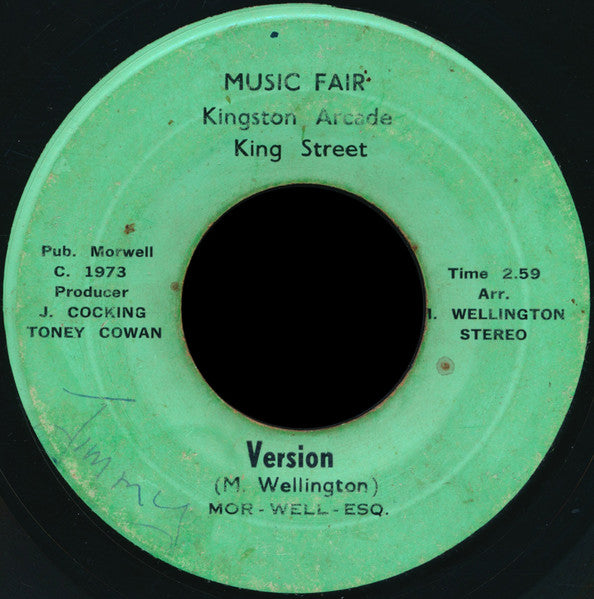 Maurice Wellington : Girl Your'e So Devine (7")